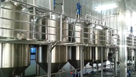 全自動(dòng)油脂機(jī)械工作原理：壓榨油與